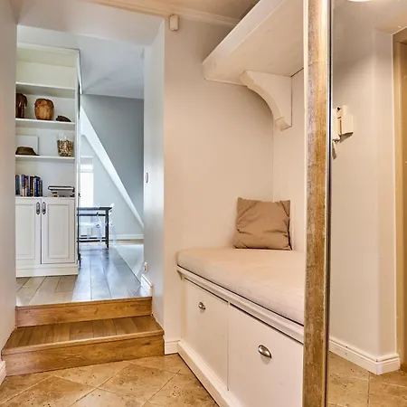 Spacious Old Town With Sauna Apartament *